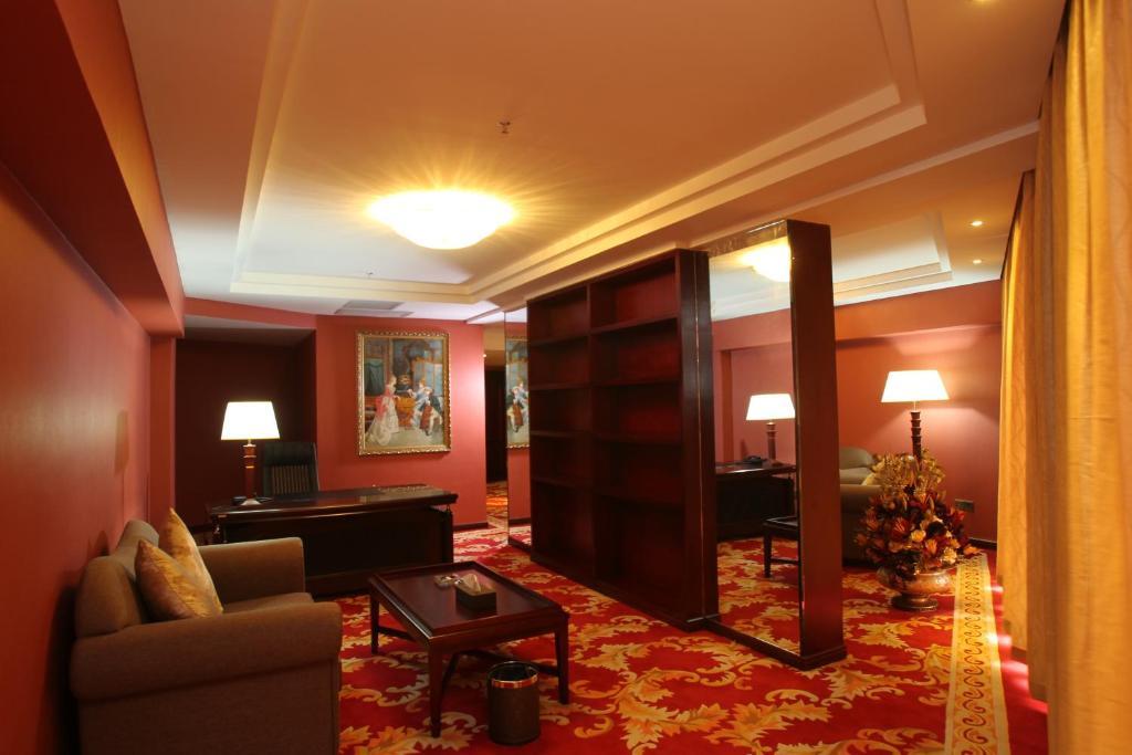 Hawaii Hotel Σανυά Εξωτερικό φωτογραφία